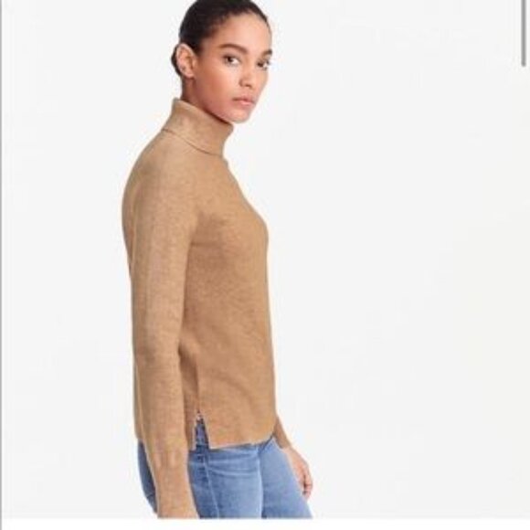 NWT JCrew Cashmere turtleneck - Picture 3 of 8